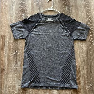 Gymshark Devant grey in large